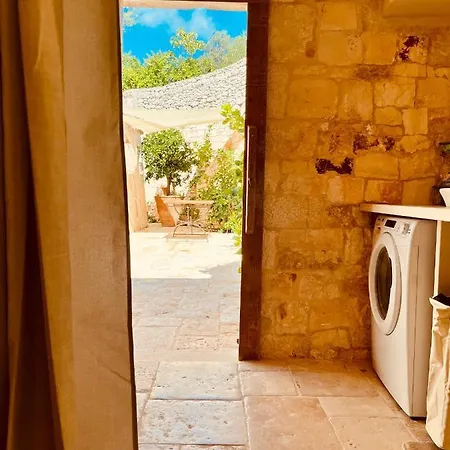 Trullo In Centro Villa