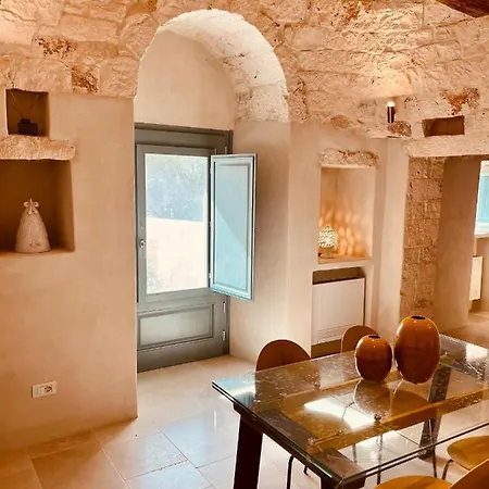 Trullo In Centro Villa *